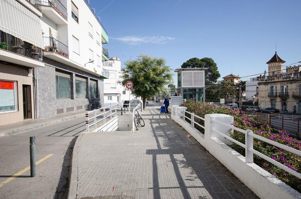 Oscar Apartments Estacion Sitges Zewnętrze zdjęcie